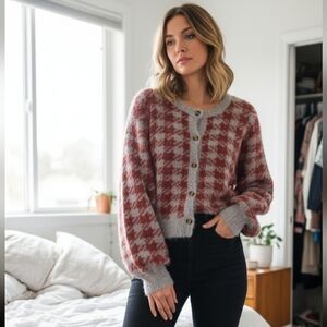 Davi &‎ Dani Houndstooth Fuzzy Knit Cardigan Button Up Sweater Top Small